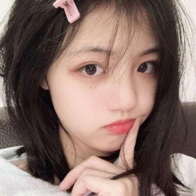 女王的绿色星球 海报